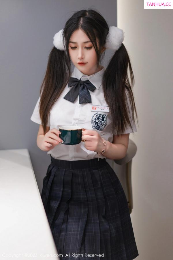 [XiuRen]高清写真图 2023.03.10 No.6397 laura阿姣 短裙美臀